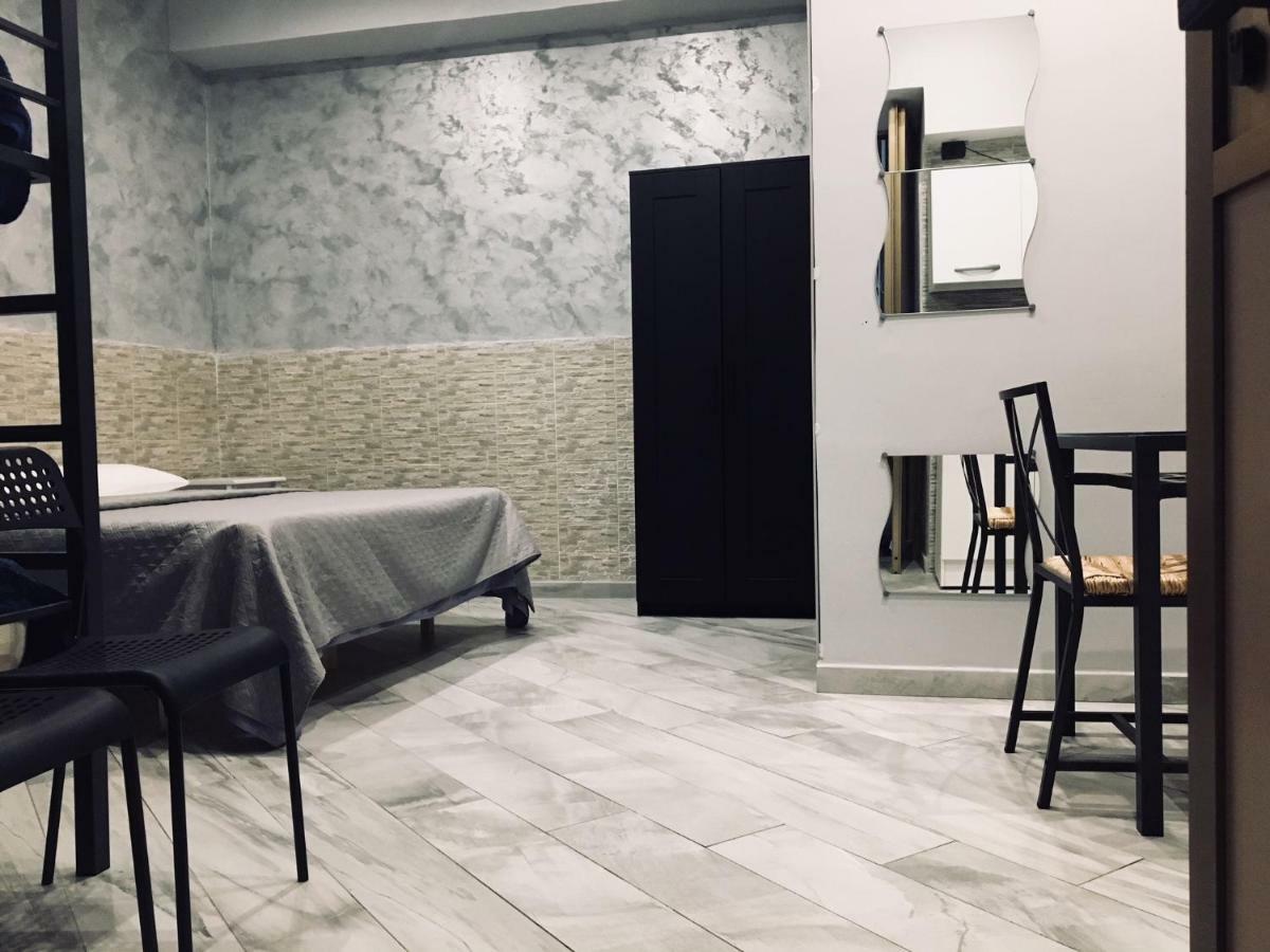 Dei Gerolomini Ξενοδοχείο Νάπολη Εξωτερικό φωτογραφία